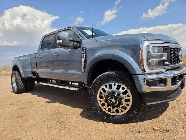 Gallery image 39 for 2023 Ford F-450SD Lariat